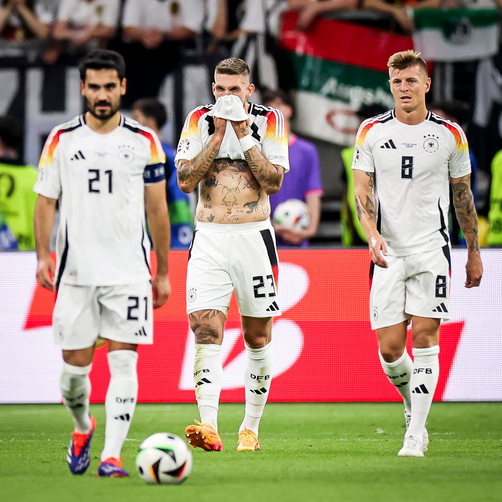 比利时队点球淘汰瑞士,晋级欧洲杯四强 比利时队点球淘汰瑞士,晋级欧洲杯四强