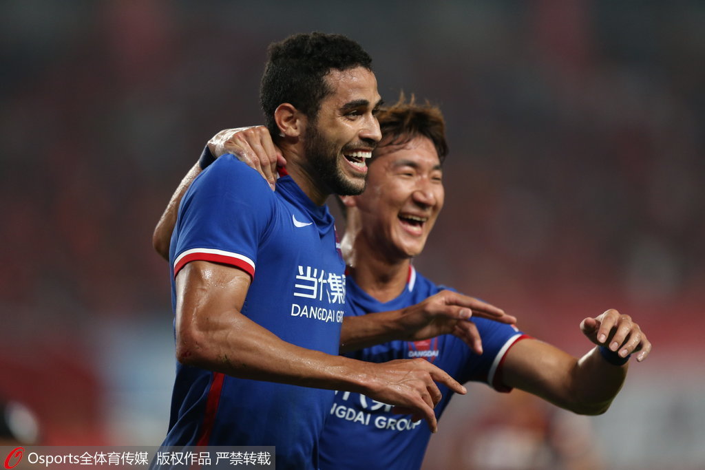 重庆力帆客场不敌江苏,遭受连败压力 重庆力帆客场不敌江苏,遭受连败压力