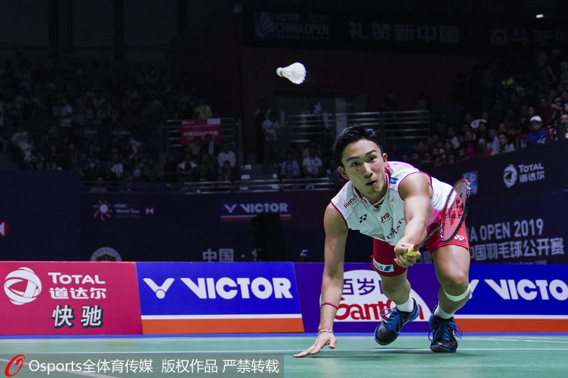 日本队逆转中国队,桃田贤斗高光表现 日本队逆转中国队,桃田贤斗高光表现