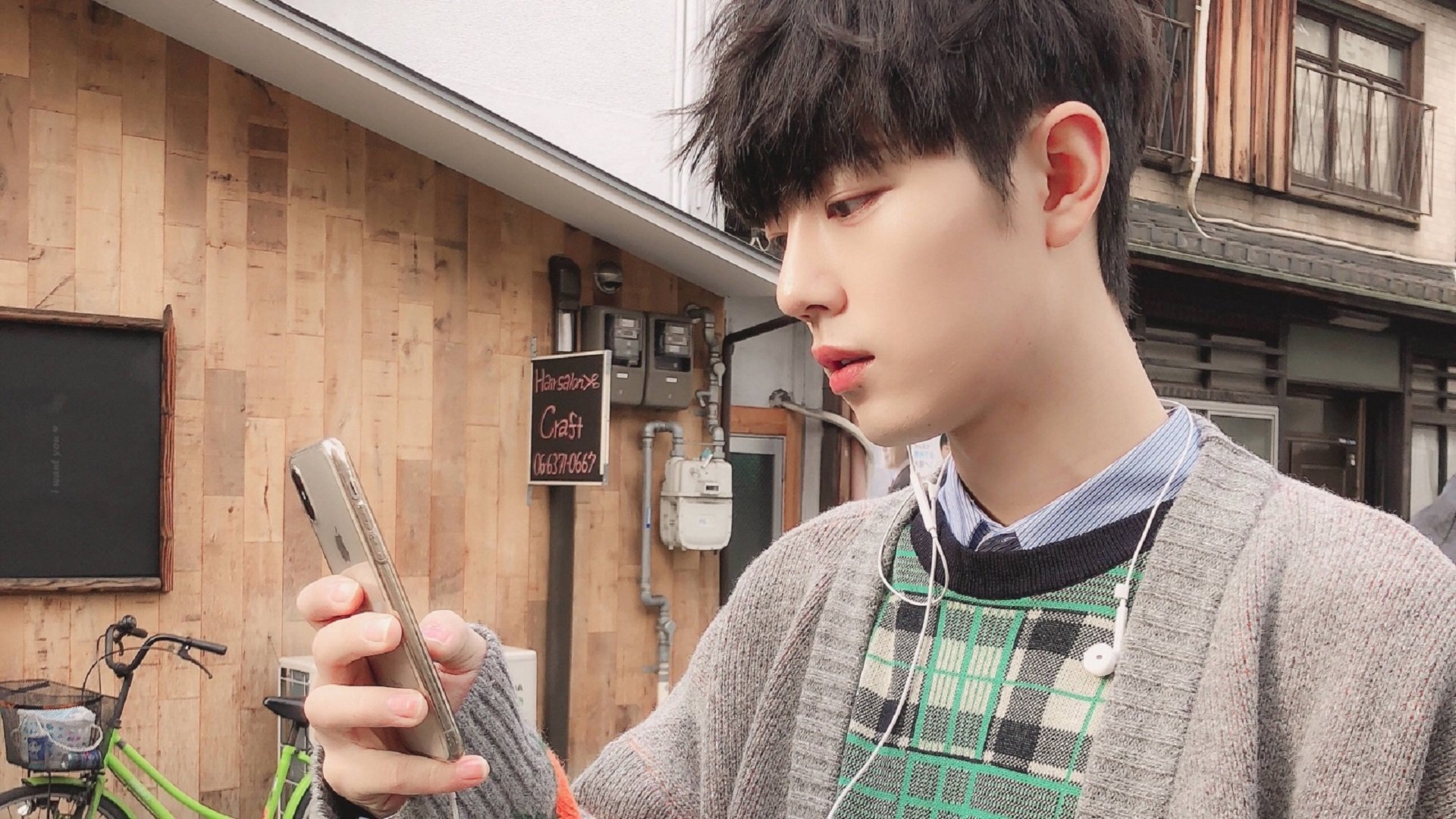 地球两端的两记绝杀,德国终结日本,卢卡库替补定乾坤