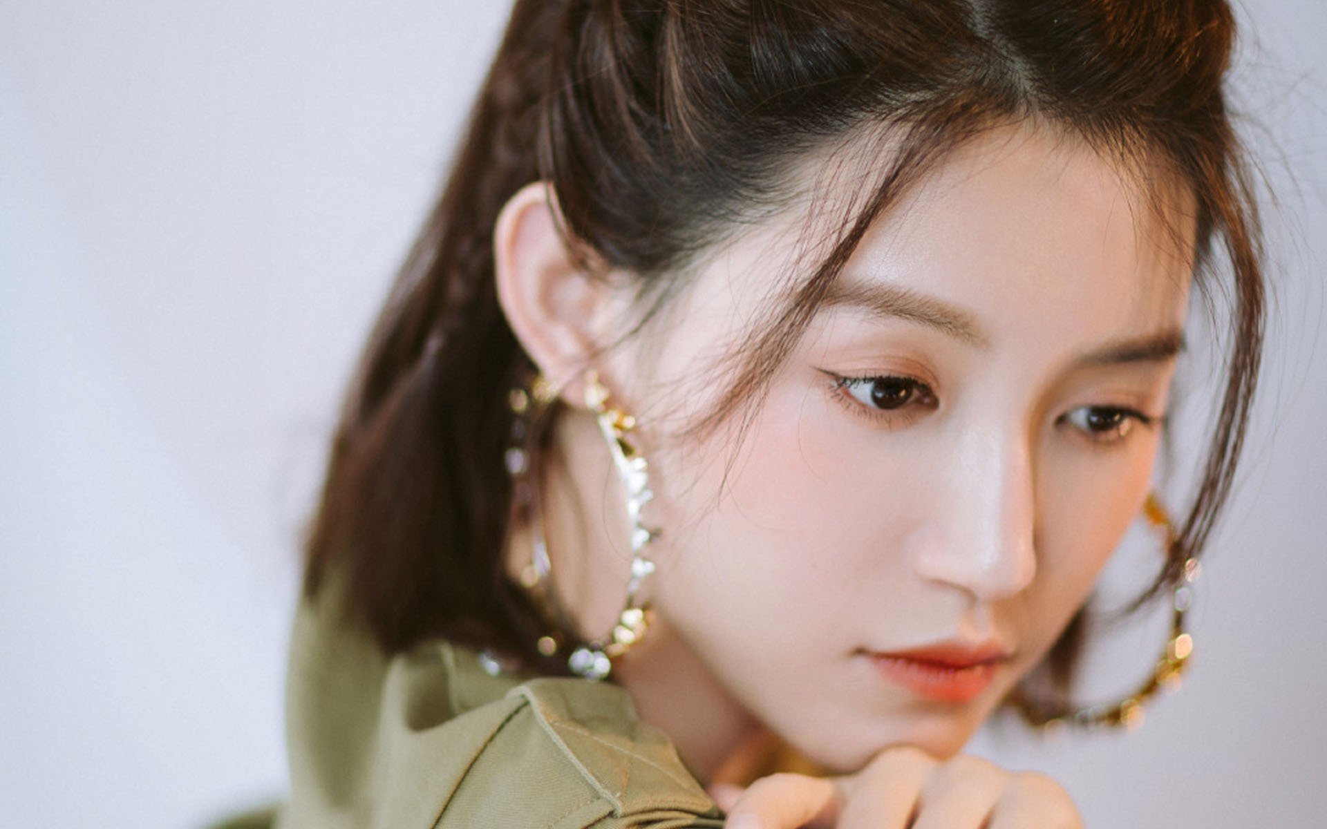 跨界风暴,突尼斯终结几内亚后,哈兰德在F1揭幕战接管赛道的奇幻之旅